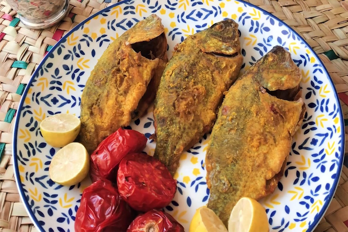 ماهی پخته شده با سرخ کن دیمی